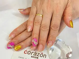 ネイル corazon所属・ネイリスト aicoのネイルデザイン