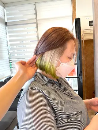 ショート カラー 田中   麗彩也のヘアスタイル