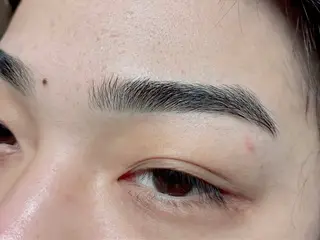 アイブロウ EYES YUNのマツエク・マツパデザイン