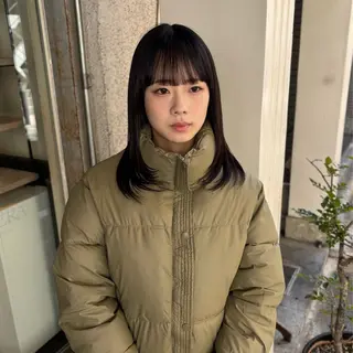 セミロング 芦刈 咲来のヘアスタイル