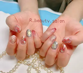 ネイル R.beauty サロンのネイルデザイン
