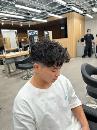 ショート パーマ メンズ 【パーマ率90%】 サエキカズマのヘアスタイル