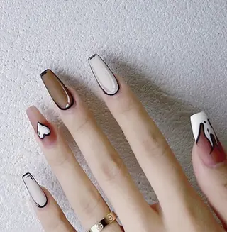 ネイル ネイルサロン lotusのネイルデザイン