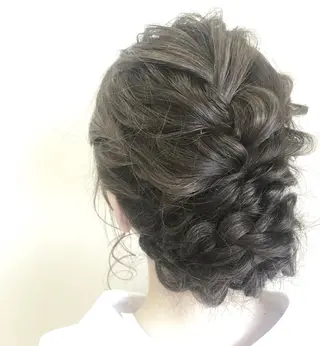 ヘアアレンジ マツエク・マツパ 菊池 栄里奈のヘアスタイル