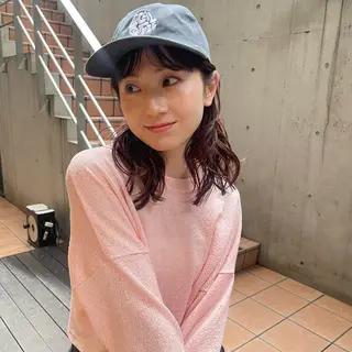 ミディアム パーマ 大橋 芽衣のヘアスタイル