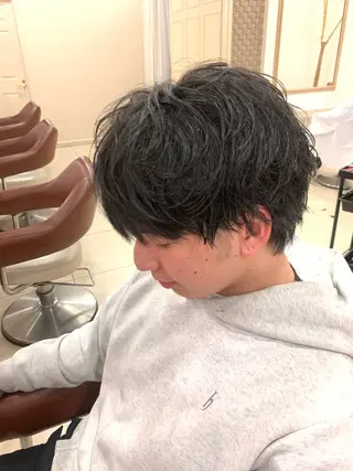 ショート パーマ 仲地 大地のヘアスタイル