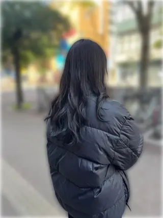 ミディアム カラー 吉田 光希のヘアスタイル