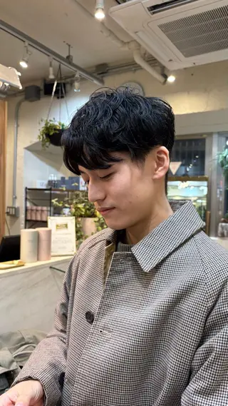 パーマ 小山 綾奈 ロングカットのヘアスタイル