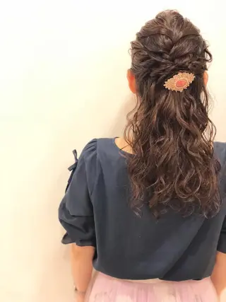 ロング ヘアアレンジ 菊池 栄里奈のヘアスタイル