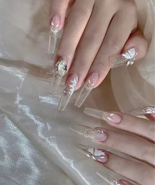 ネイル D-BEAUTY Nailsalonのネイルデザイン