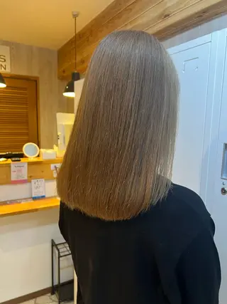 セミロング カラー 艶ボブ🤎ボブパーマ 透明感カラー\メンズのヘアスタイル