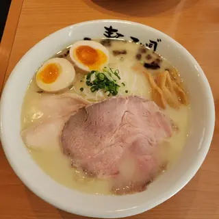 谷 結奈のヘアスタイル