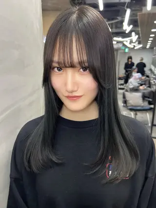 セミロング カラー 前髪/顔まわりカット 艶髪/髪質改善/縮毛のヘアスタイル