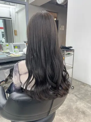 ロング 縮毛矯正🐼暖色 根本侑季のヘアスタイル