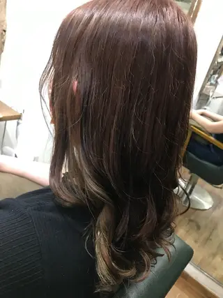 カラー 原田 梨乃のヘアスタイル
