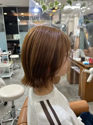 ショート カラー おおた きょうかのヘアスタイル