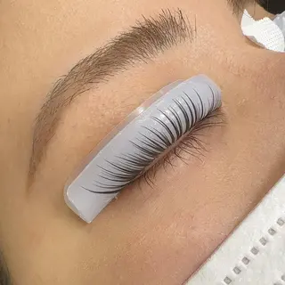 マツエク・マツパ 束感まつげパーマ/ 長持続/梅田/Ojiのマツエク・マツパデザイン