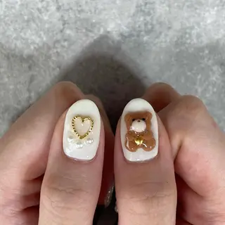 ネイル 東 千夏のネイルデザイン