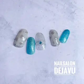 ネイル Nail salon Dejavu 🌿のネイルデザイン