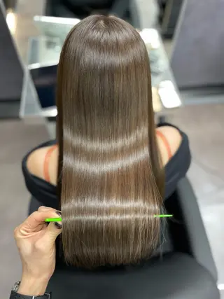 ロング CYNTHIADUE 店長| IRISUのヘアスタイル