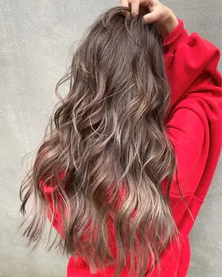 ロング カラー パーマ ヘアアレンジ メンズ キッズ ネイル マツエク・マツパ レイヤー/顔周り 韓国ヘア森田和貴のヘアスタイル