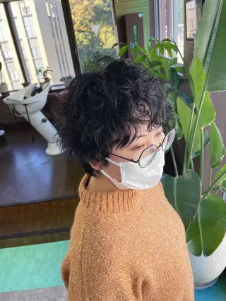 ショート カラー パーマ 土居 正季のヘアスタイル