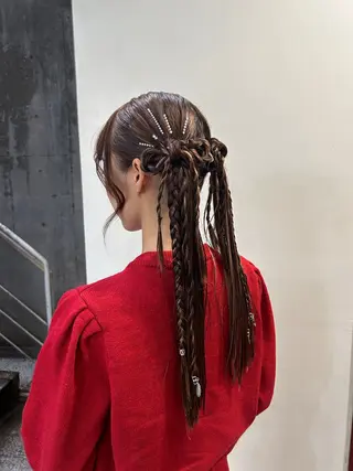 ロング Hiyo 外国人風くせ毛パーマのヘアスタイル