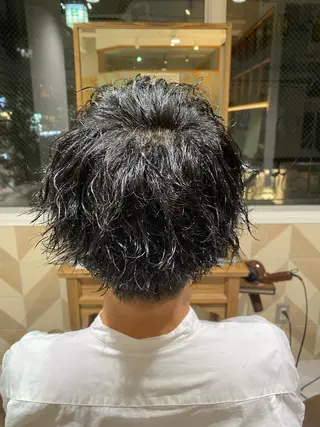 ショート カラー パーマ ヘアアレンジ メンズ メンズパーマの巨匠 鈴木純のヘアスタイル