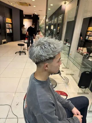 カラー メンズ 水谷 亮太のヘアスタイル