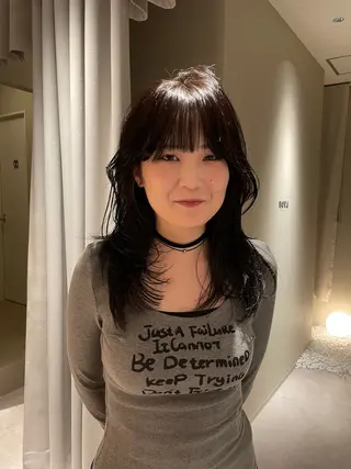 ミディアム カラー 長山 海秀のヘアスタイル