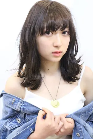 ミディアム カラー パーマ 安達 俊亮のヘアスタイル