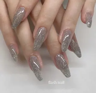 ネイル Moana Ayumiのネイルデザイン