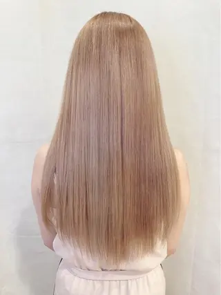 ロング カラー 宮原 佳苗のヘアスタイル