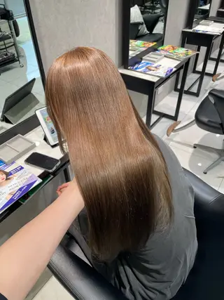 ロング 内藤 藍夏のヘアスタイル