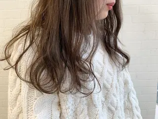 ロング カラー 立川 奈那子のヘアスタイル