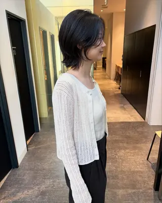 ショート mao | 柔らか艶カラー🫧のヘアスタイル