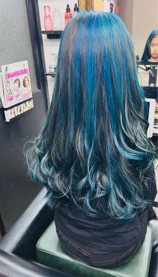 ロング カラー ✨傷ませないカラー✨ Ryuのヘアスタイル