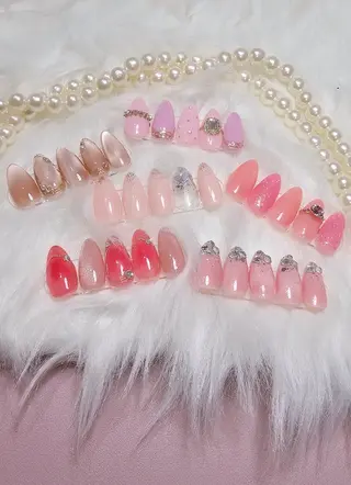 ネイル Ra: Nail   라: 네일のネイルデザイン
