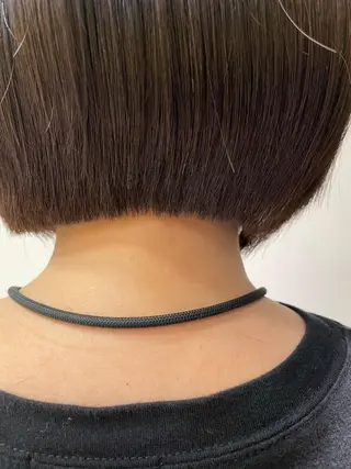 ミディアム 髪質改善✨美髪矯正✨ KAREN🍓のヘアスタイル