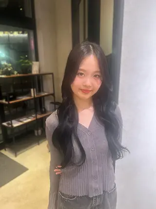 カラー Riri ⭐️のヘアスタイル