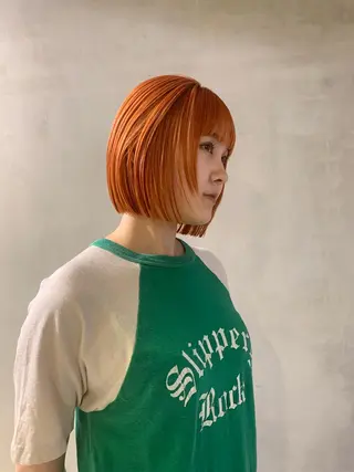 ショート 黒染め落とし ムラ修正　ハイトーンのヘアスタイル
