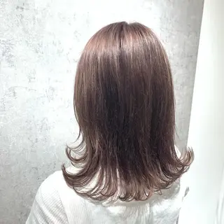 ミディアム カラー パーマ ヘアアレンジ メンズ キッズ ネイル マツエク・マツパ 切りっぱなしヘアボブ ミディアムヘアRYOのヘアスタイル