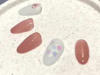 ネイル Rika🌼 シンプル•マグネットのネイルデザイン