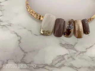 ネイル Nail 予約受付スキンプロのネイルデザイン