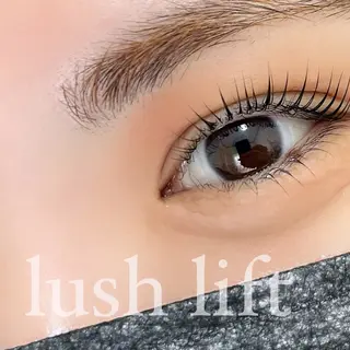 マツエク・マツパ eyelash Moanaの眉毛・アイブロウイメージ