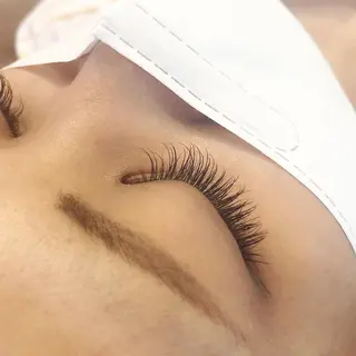 マツエク・マツパ そそ　喜 多のヘアスタイル