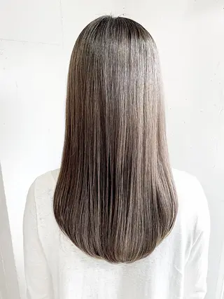 ロング 髪質改善チェルシー 表参道💎縮毛矯正のヘアスタイル