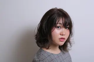 ミディアム Culumi クルミ 松井照雄/梅田茶屋町のヘアスタイル