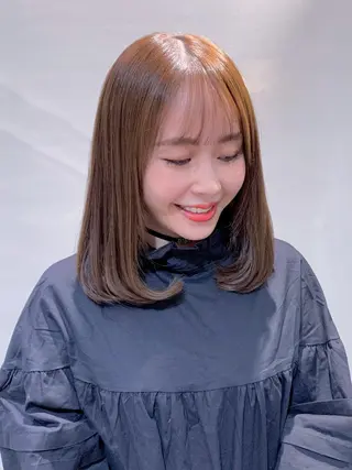ミディアム カラー ヘアアレンジ 柔らか垢抜けｶﾗｰと ｶｯﾄ🫧ASUKAのヘアスタイル