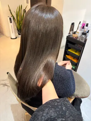 セミロング ✨色持ちの良い艶 カラー✨蟹江真世のヘアスタイル